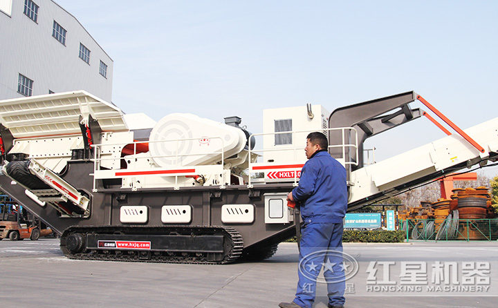 一鍵操控，履帶式新型移動打沙機(jī)更智能